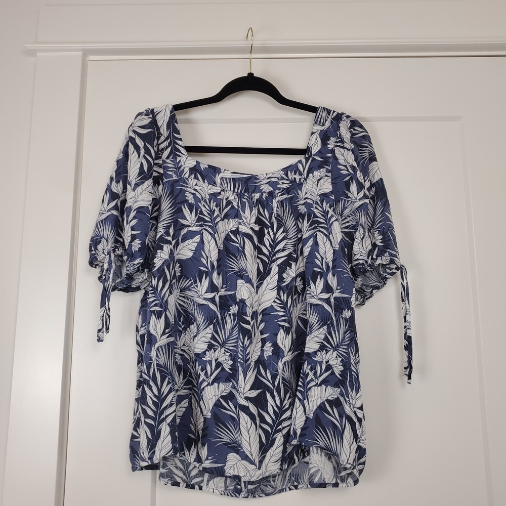 Angels Forever Young Blouse Womens 1X Blue Tropical Leaf Square Neck Puff Sleeve